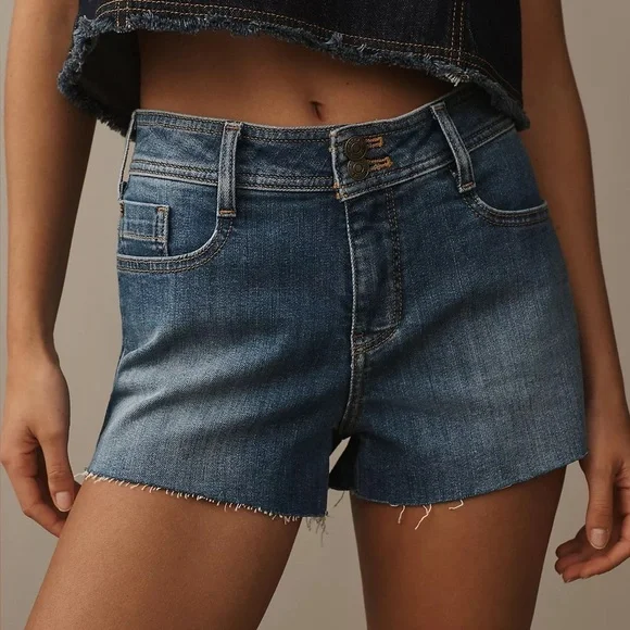 NWT! Anthropologie Pilcro Mid-Rise Micro Denim Shorts 32 🖼️